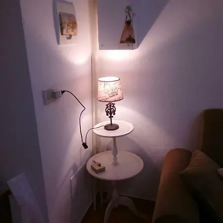 Apartamento Little House Inside Capo's Market *